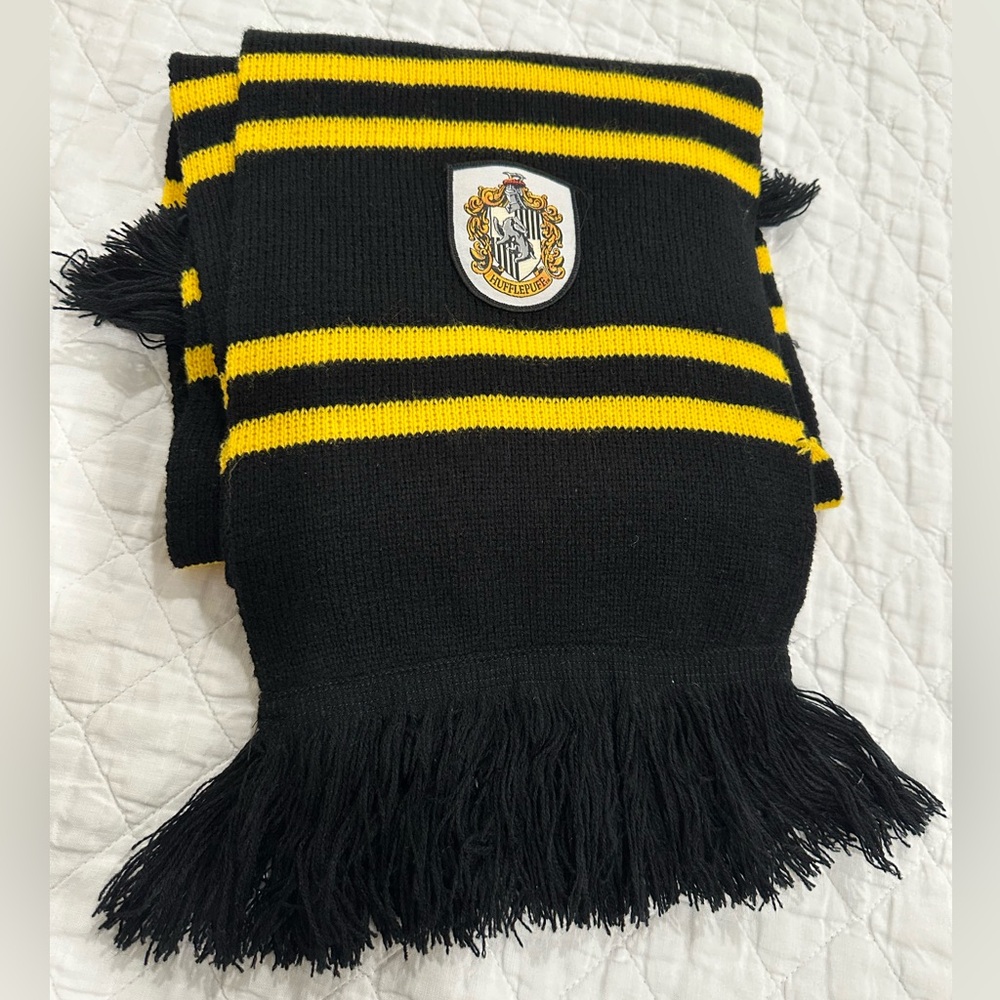 Harry Potter Official/Original Hufflepuff Wool Scarf